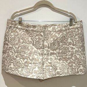 LOFT Riviera Cream and Platinum Patterned Women Shorts size 14
